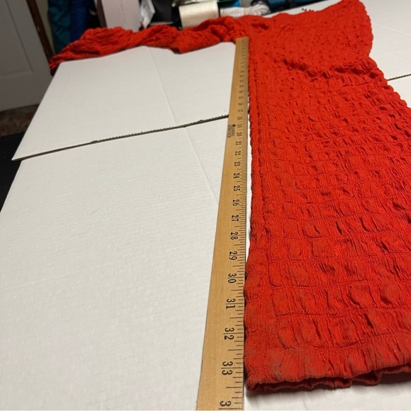 Urban Outfitters Festival Bubble Textured Flare Pants Red Size Small Stretch - Picture 6 of 8